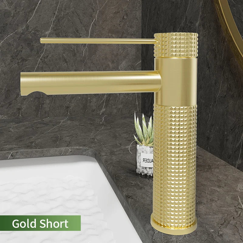 Aitana Nova Diamond Base Collection