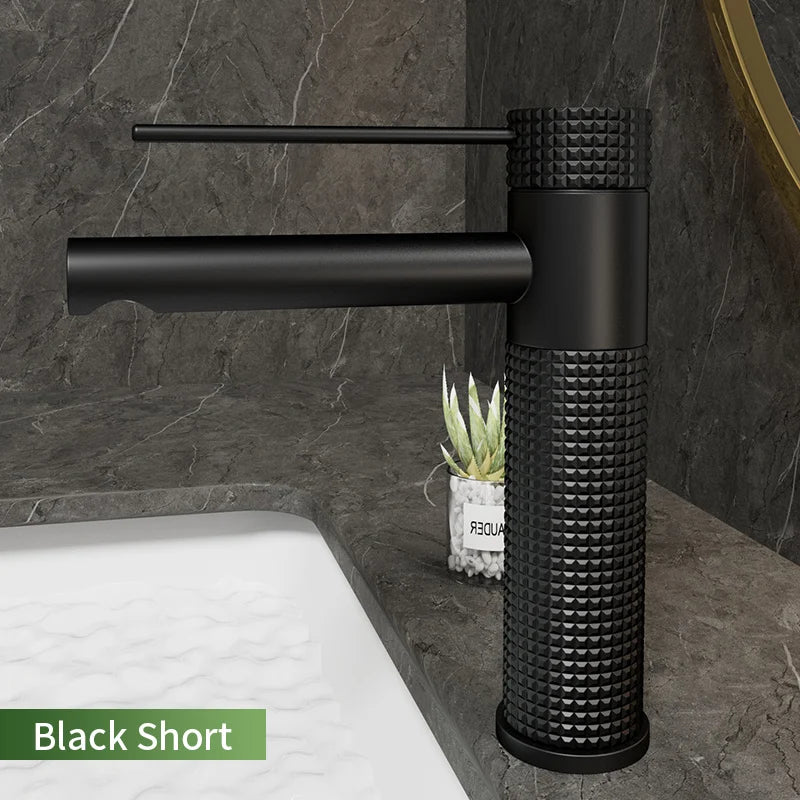 Aitana Nova Diamond Base Collection