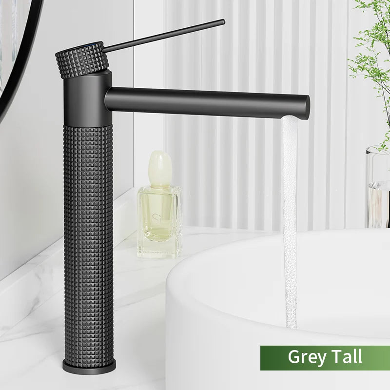 Aitana Nova Diamond Base Collection