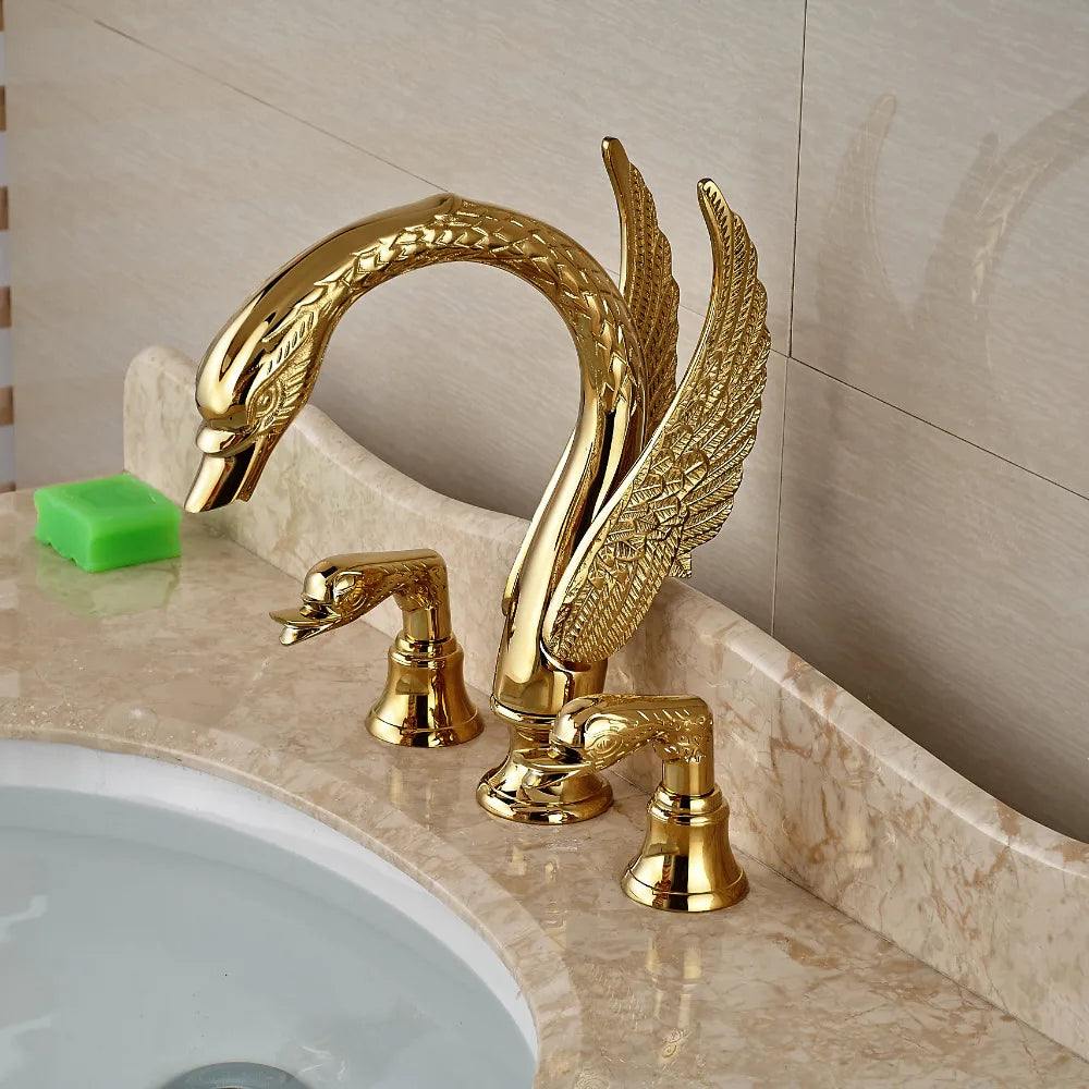 Luxury Soild Golden Finish Bathroom Faucet