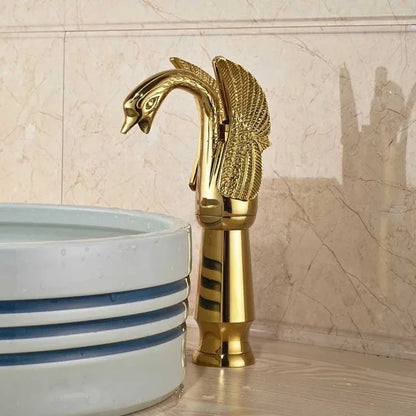 Luxury Soild Golden Finish Bathroom Faucet