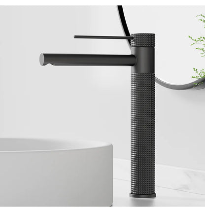 Aitana Nova Diamond Base Collection