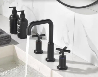 Wexford Ridge™ CrossHandle Edition –Faucet